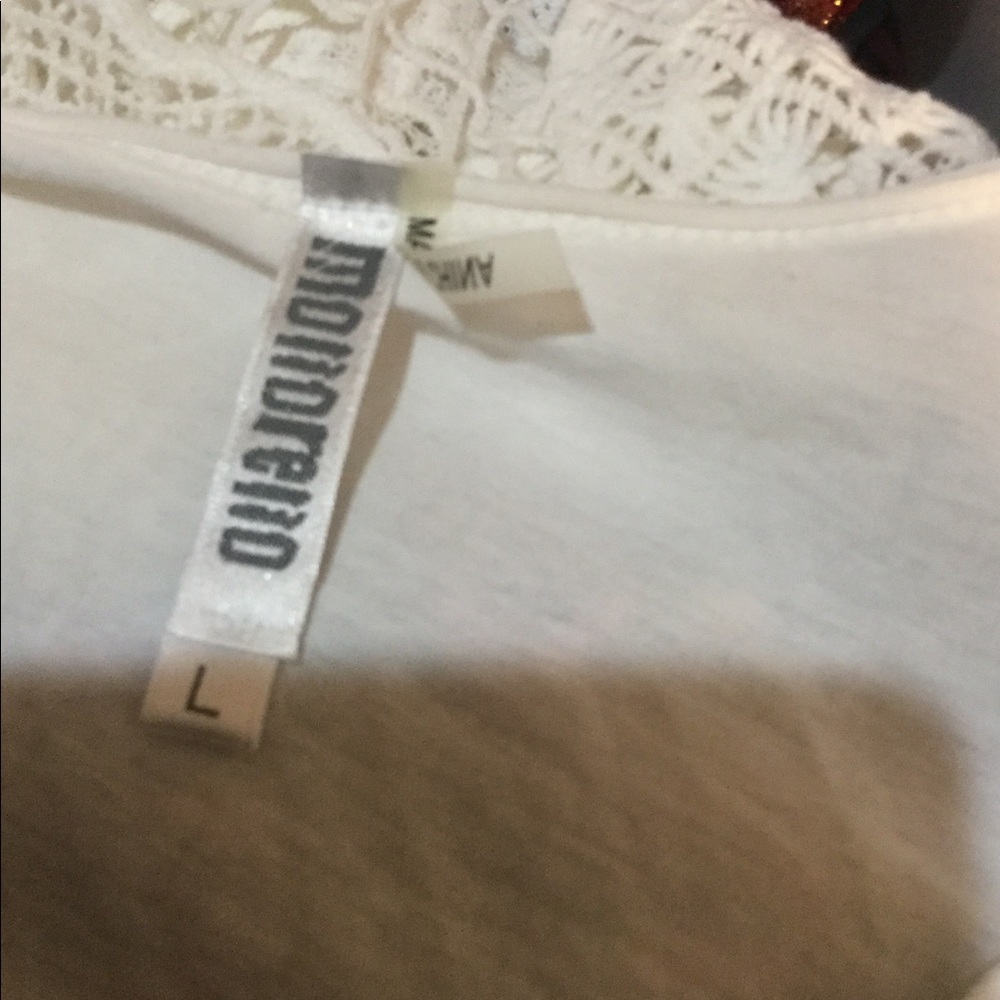 MONORENO szL ombré cream to rust tunic B36” w/lace - Picture 3 of 4